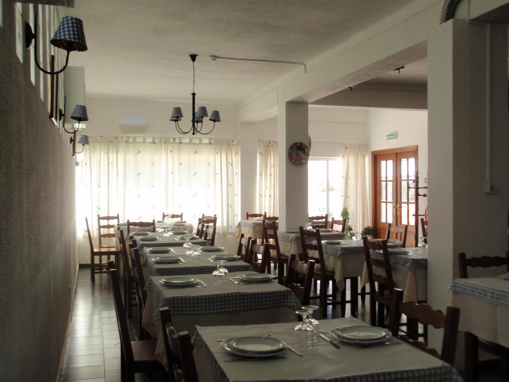 "O Viajante" Low Cost Hotel Estremoz Bagian luar foto