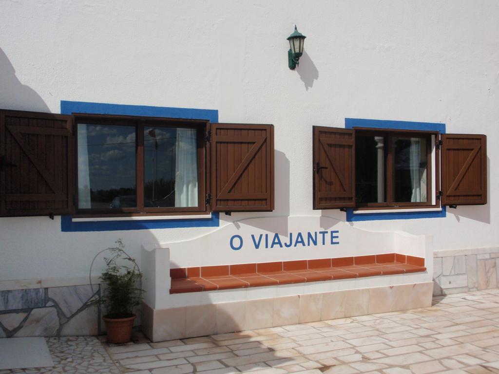 "O Viajante" Low Cost Hotel Estremoz Bagian luar foto